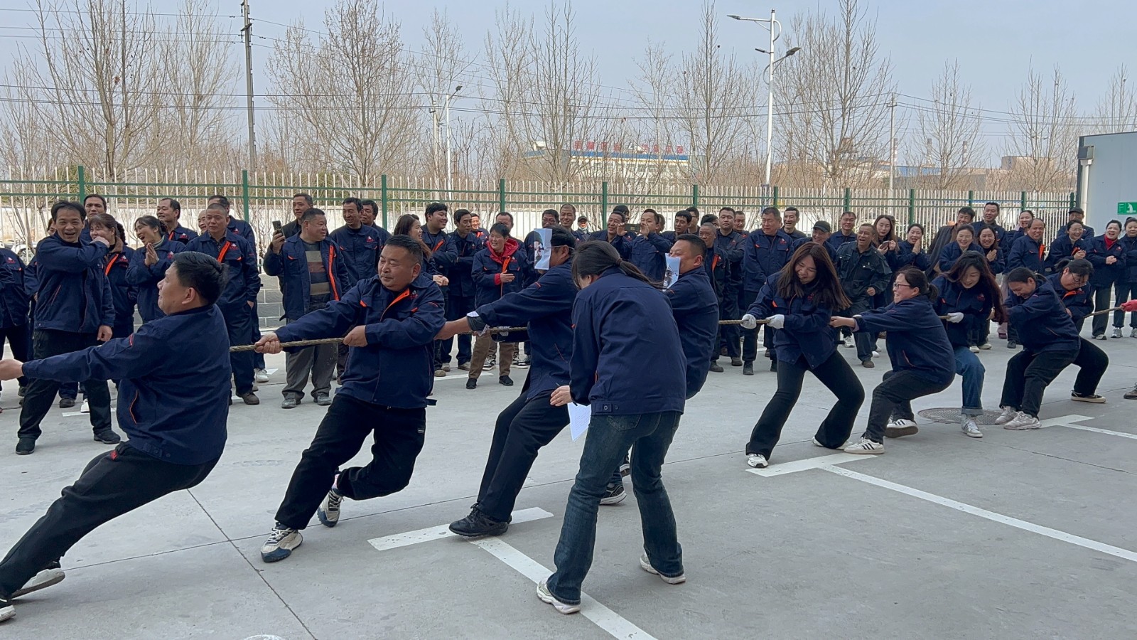 巾幗綻芳華，共慶三八節(jié)